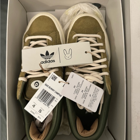 Brand new Adidas Bad Bunny x Campus Wild Moss Coachella 2023 Collection,  Size 5